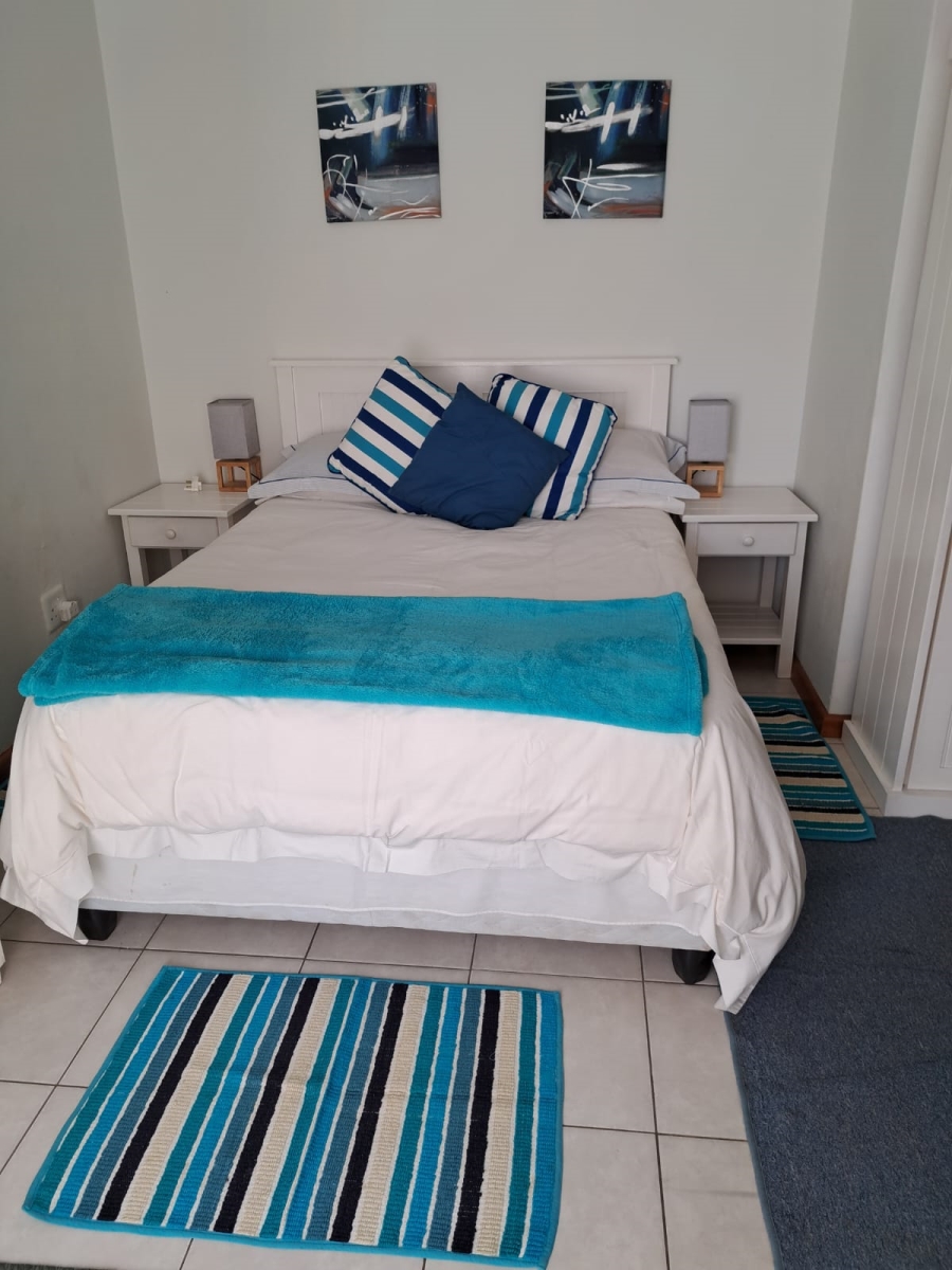 4 Bedroom Property for Sale in Summerstrand Eastern Cape